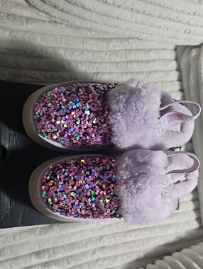 Womens Lavender Sequin Faux-Fur Slip-On Slippers